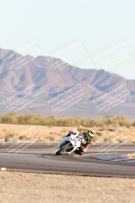 media/Dec-07-2025-CVMA (Sun) [[3e7d2de5dc]]/Race 17-Amateur Formula Middleweight/